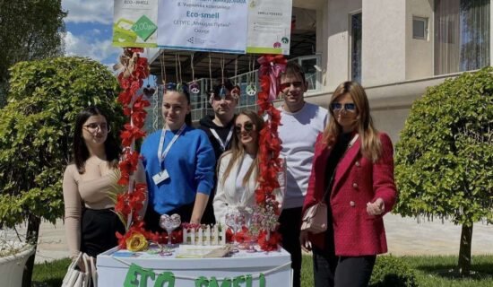 Eco-Smell – четврта најдобра ученичка компанија во Македонија на Националниот натпревар за ученички компании Junior Achievement